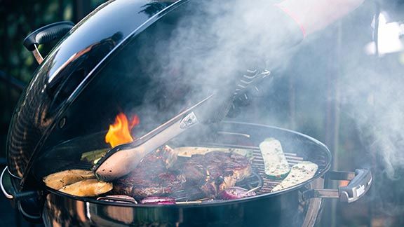 Weber Master-Touch GBS E-5750 Holzkohlegrill 57cm Schwarz