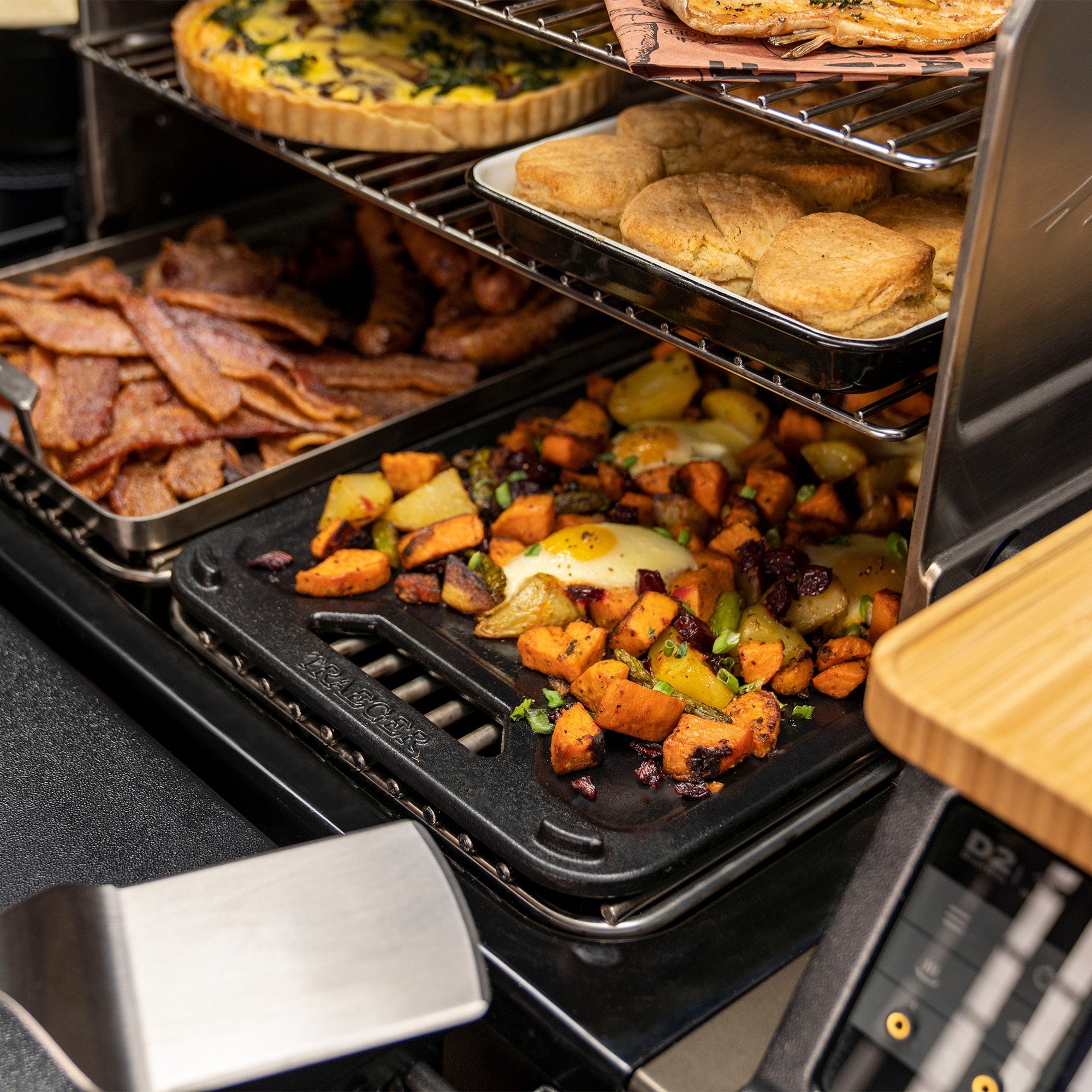 Traeger ModiFire Wendegussplatte