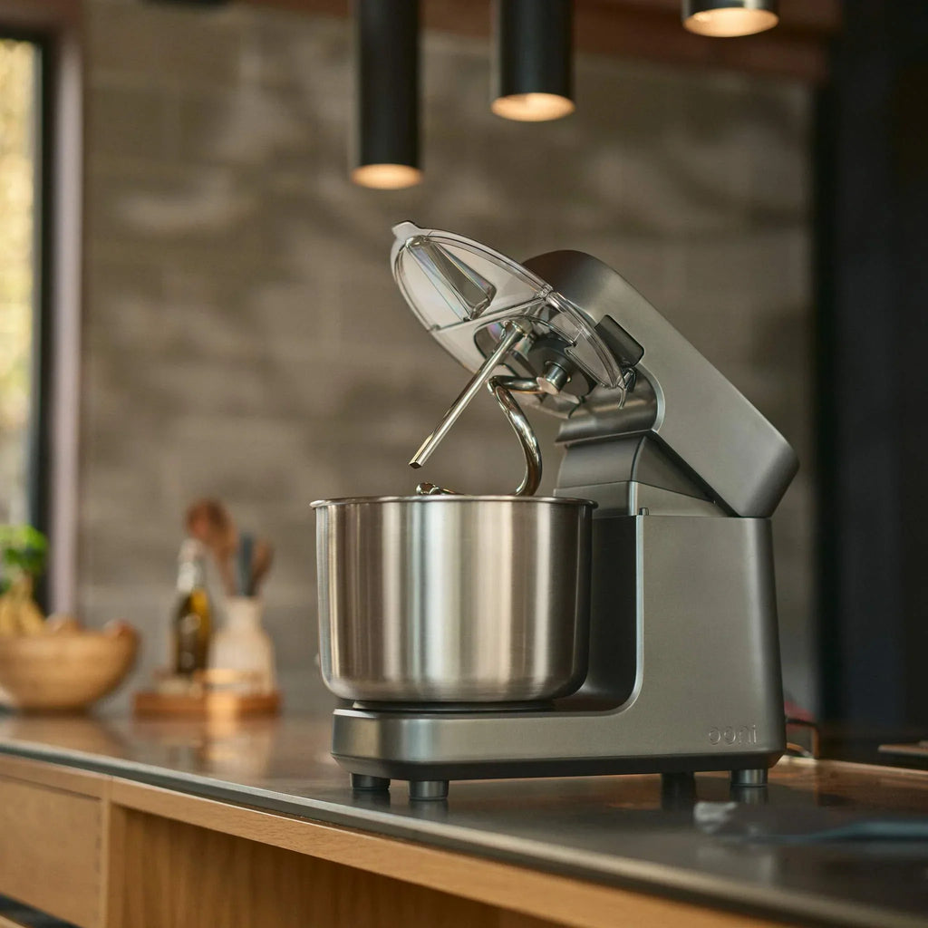 Ooni Halo Pro Spiralmixer – Holzkohlegrau