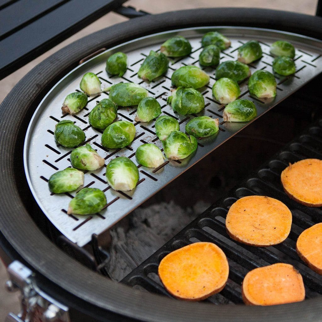 Classic III Kamado Joe mit Voyager-Paket