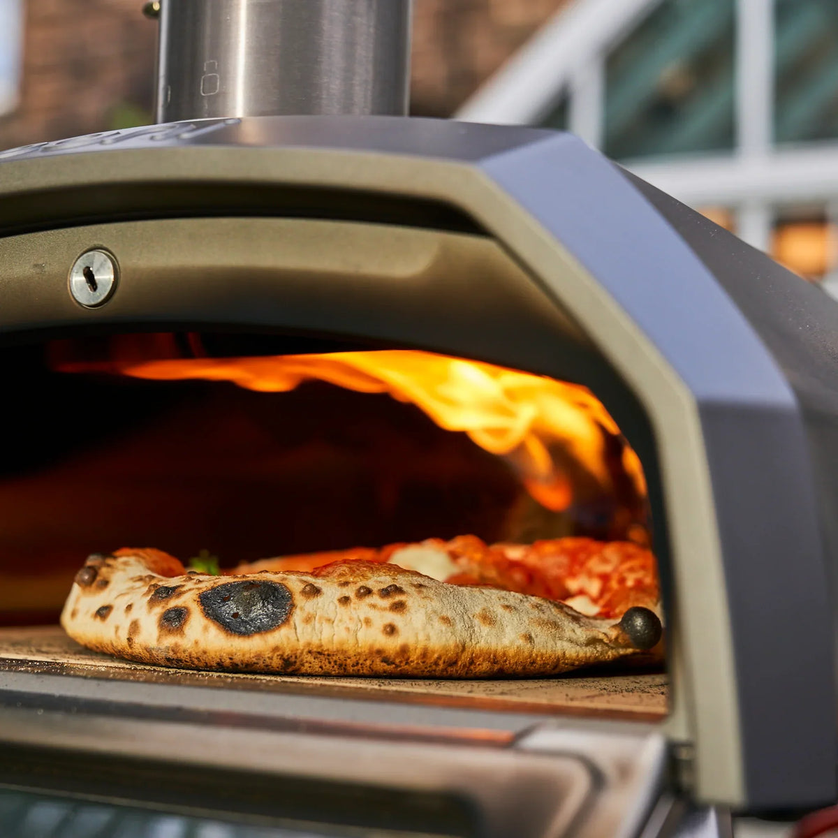 Ooni Karu 2 12G Multi-Brennstoff-Pizzaofen - 2. Generation