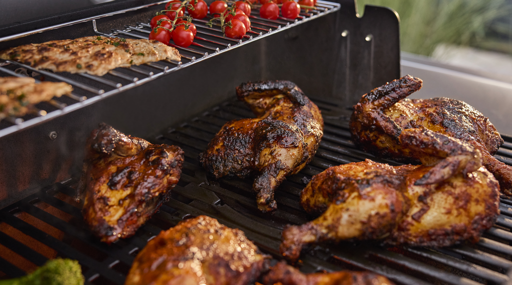 Genesis E-325W Gasgrill mit Sear Zone Weber