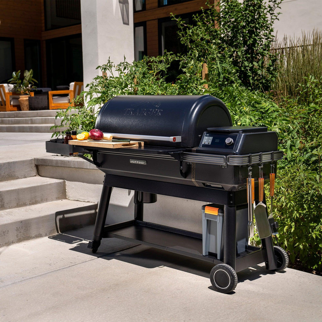 Traeger Ironwood XL Holzpellet-BBQ-Smoker-Grill